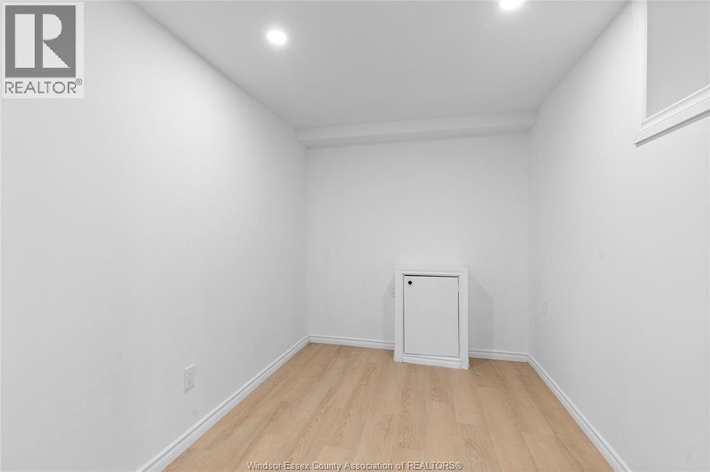 242 Josephine Unit# Lower, Windsor, Ontario  N9B 2K8 - Photo 11 - 25032114