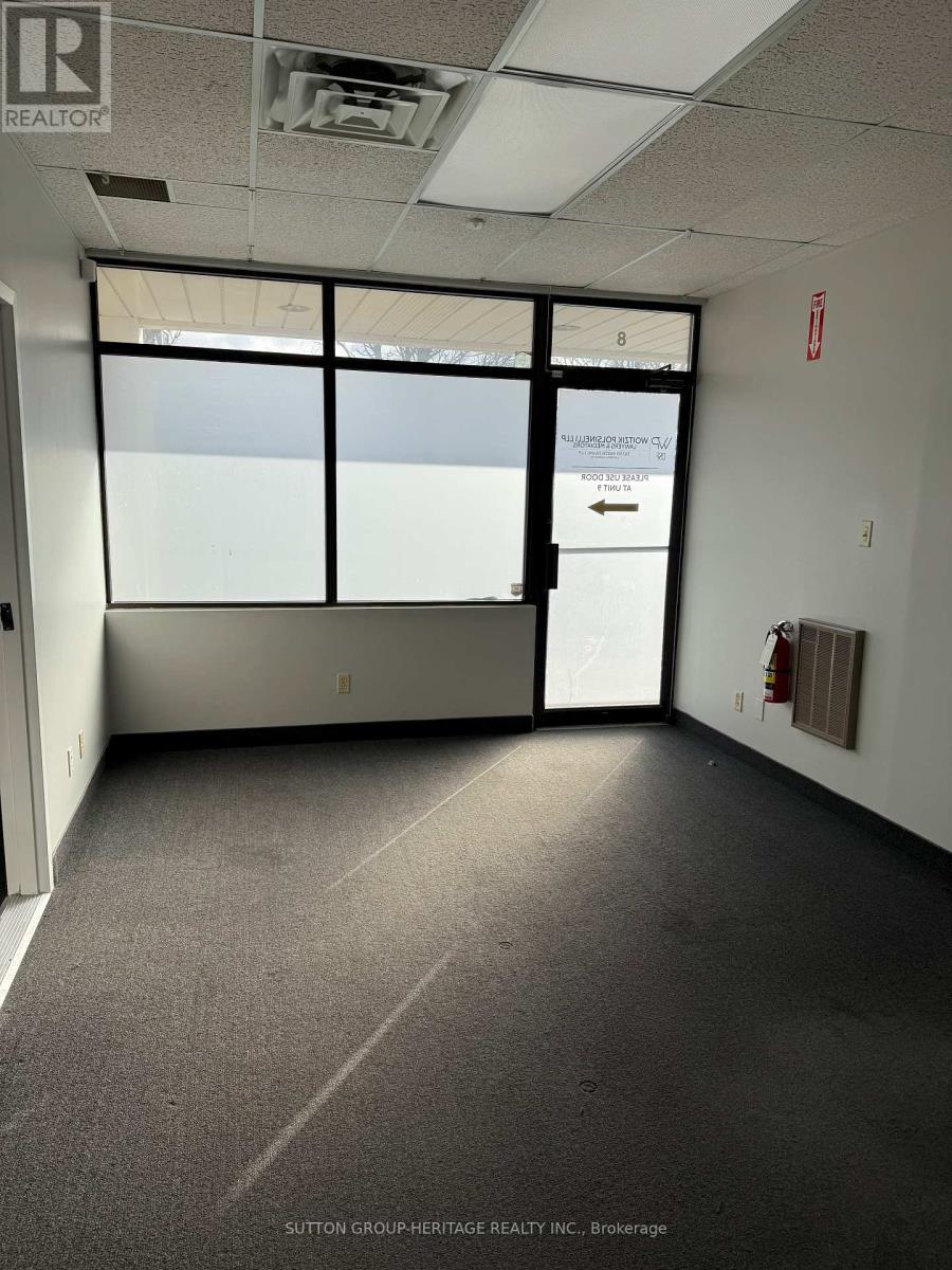 8 - 20 Freel Lane, Whitchurch-Stouffville, Ontario L4A 8B9 - Photo 2 - N12656174