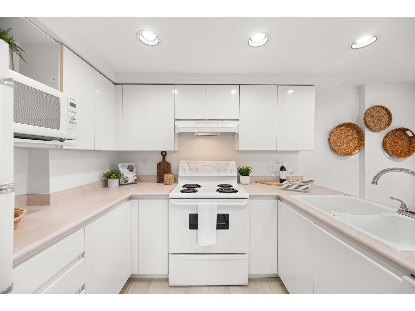 103 9962 148 Street, Surrey, British Columbia  V3R 0P9 - Photo 12 - R3075240