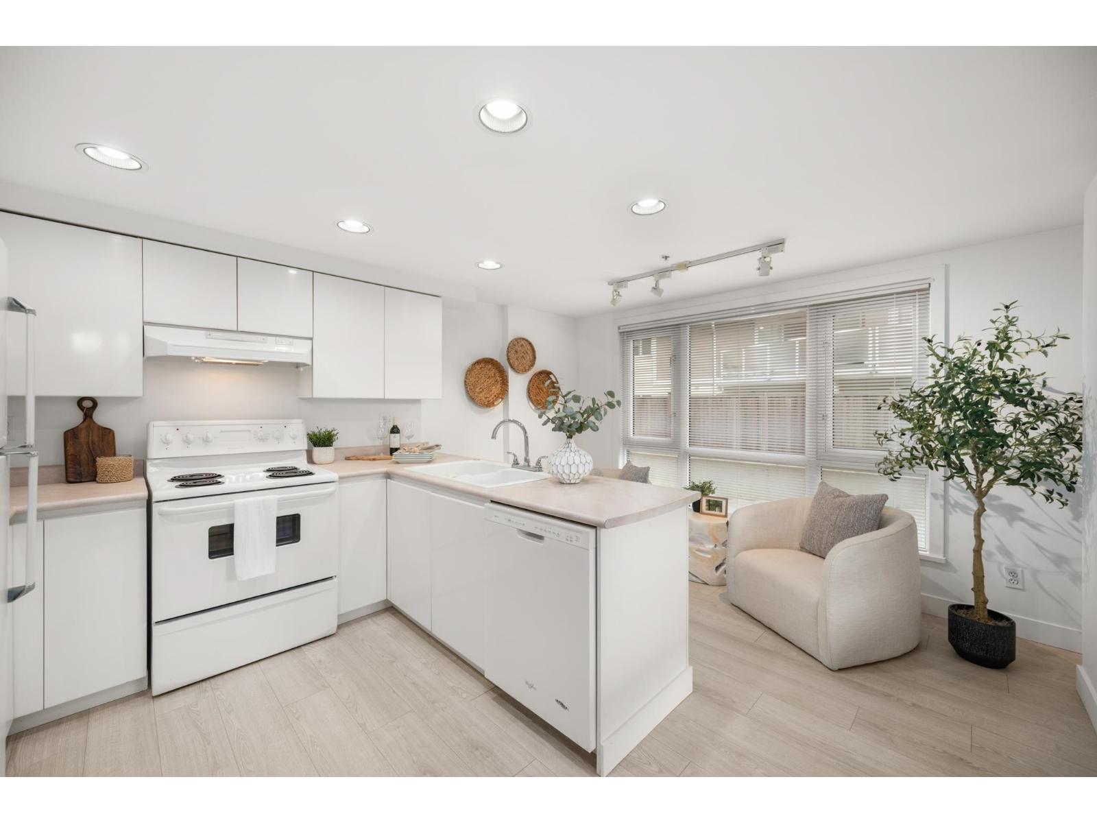 103 9962 148 Street, Surrey, British Columbia  V3R 0P9 - Photo 10 - R3075240