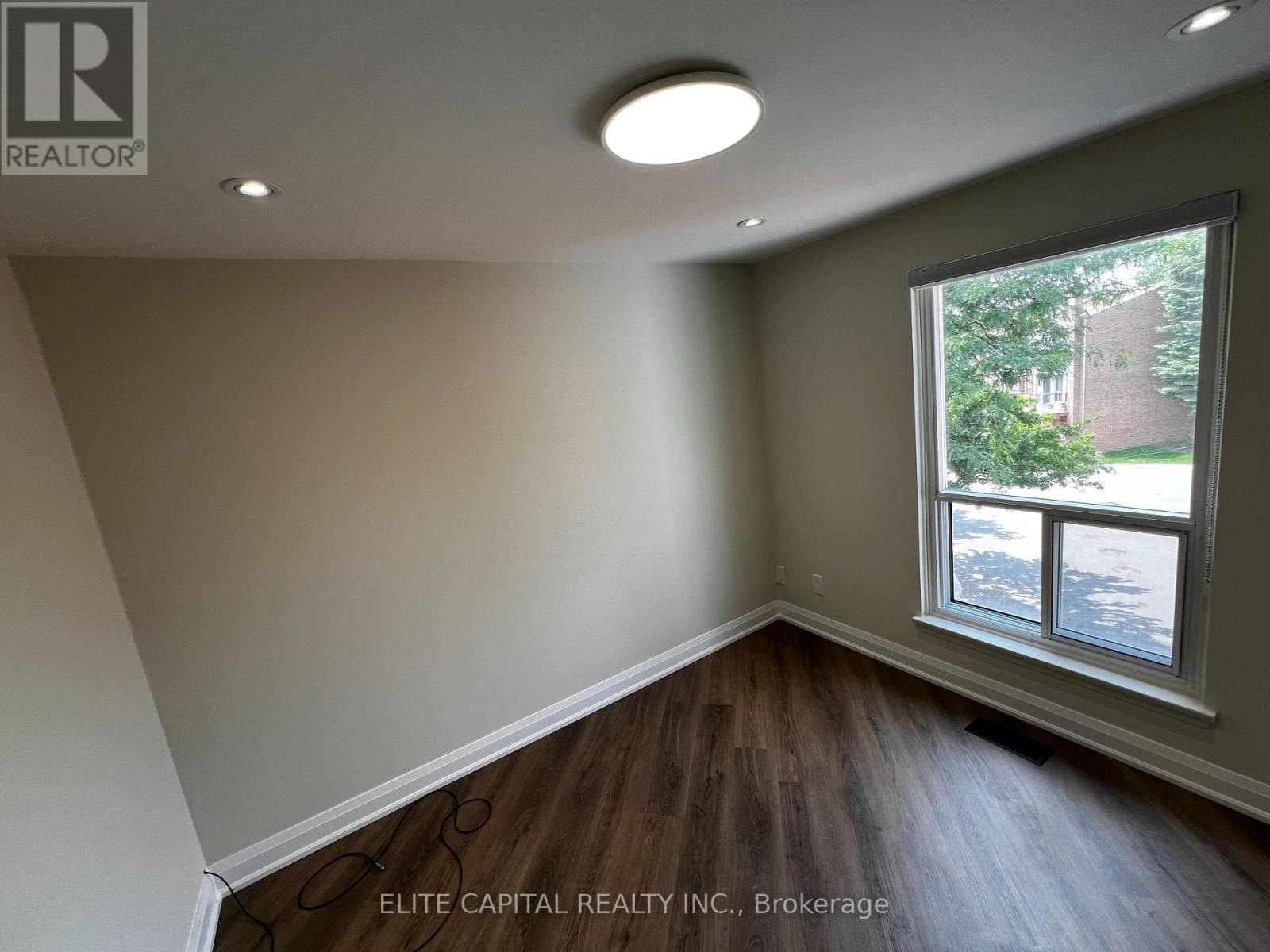 74 Thimble Berry Way, Toronto, Ontario  M2H 3K7 - Photo 7 - C12657046