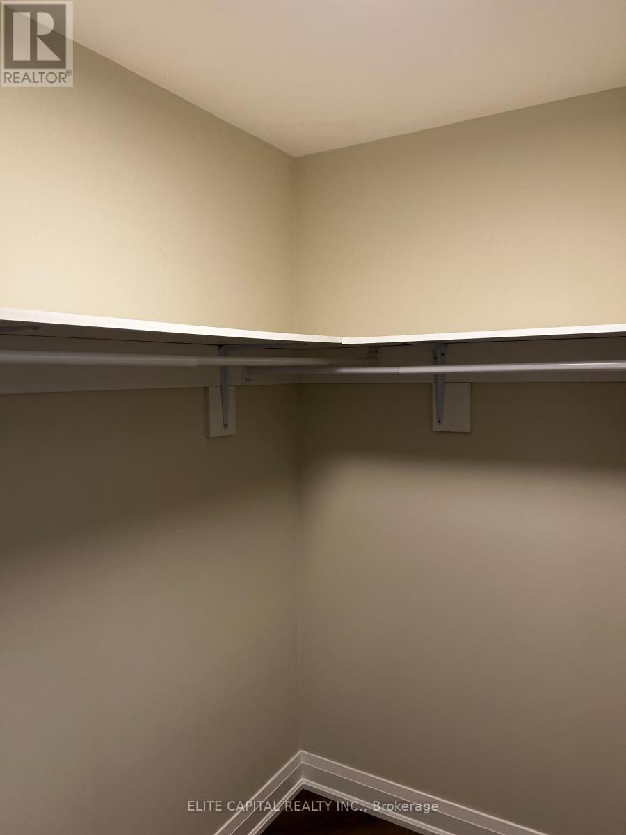 74 Thimble Berry Way, Toronto, Ontario  M2H 3K7 - Photo 8 - C12657046