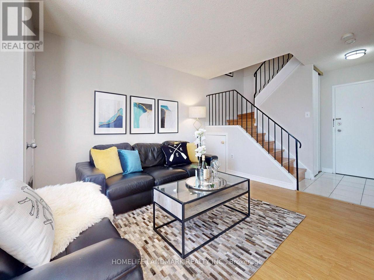 290 - 165 Cherokee Boulevard, Toronto, Ontario  M2J 4T7 - Photo 2 - C12657054