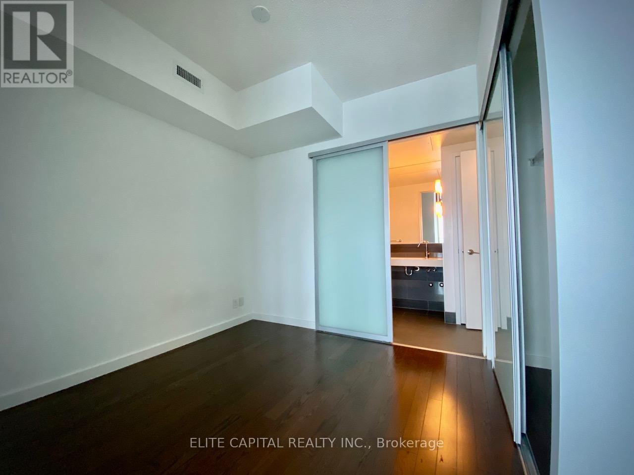 405 - 390 Cherry Street, Toronto, Ontario  M5A 0E2 - Photo 4 - C12657140