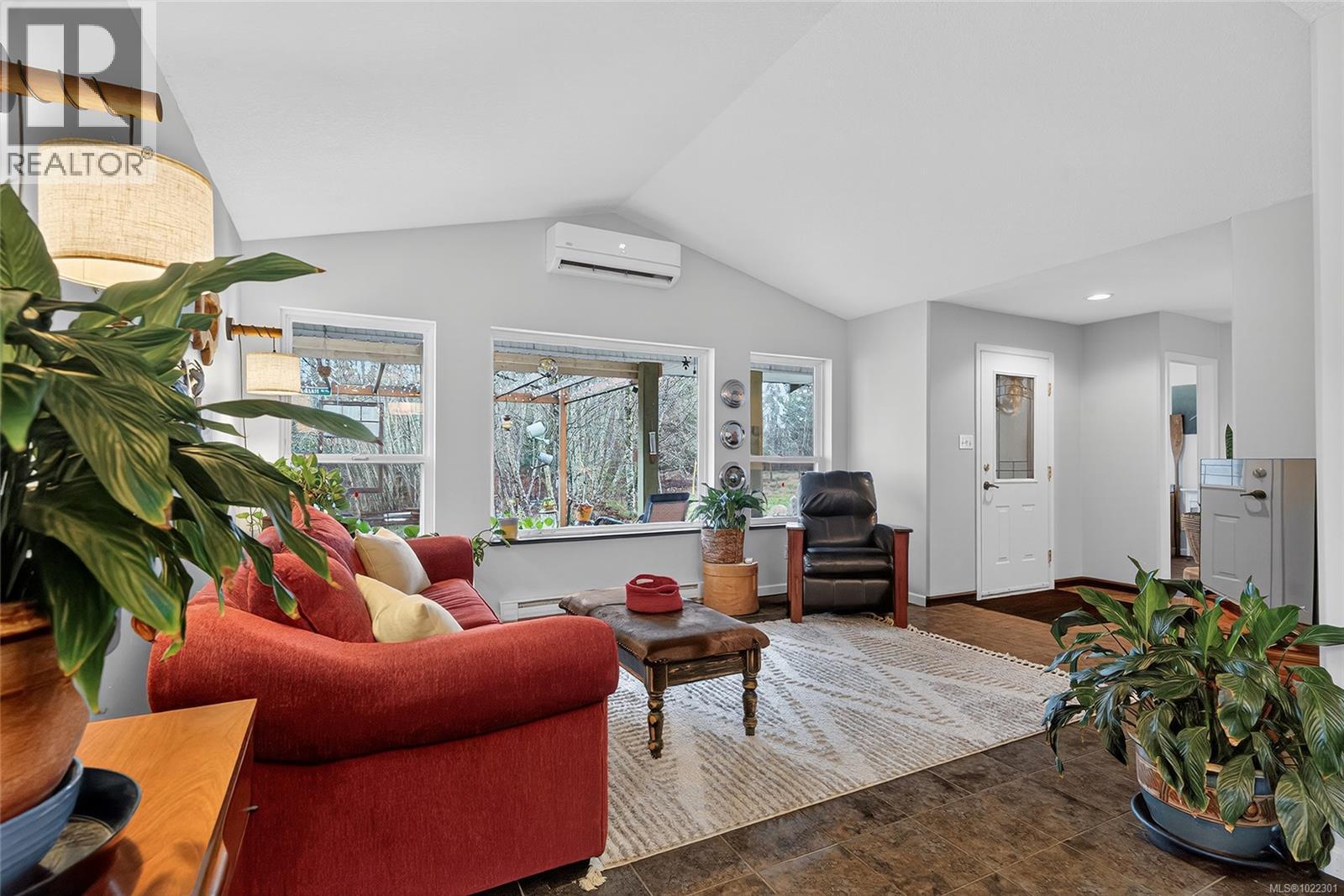 1529 Benzon Cres, Errington, British Columbia  V0R 1V0 - Photo 14 - 1022301