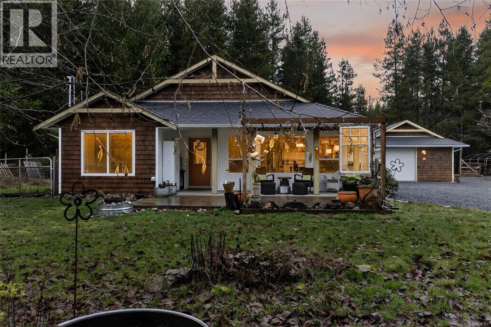 1529 Benzon Cres, Errington, British Columbia  V0R 1V0 - Photo 44 - 1022301