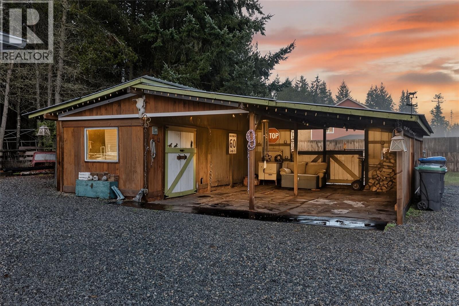 1529 Benzon Cres, Errington, British Columbia  V0R 1V0 - Photo 49 - 1022301