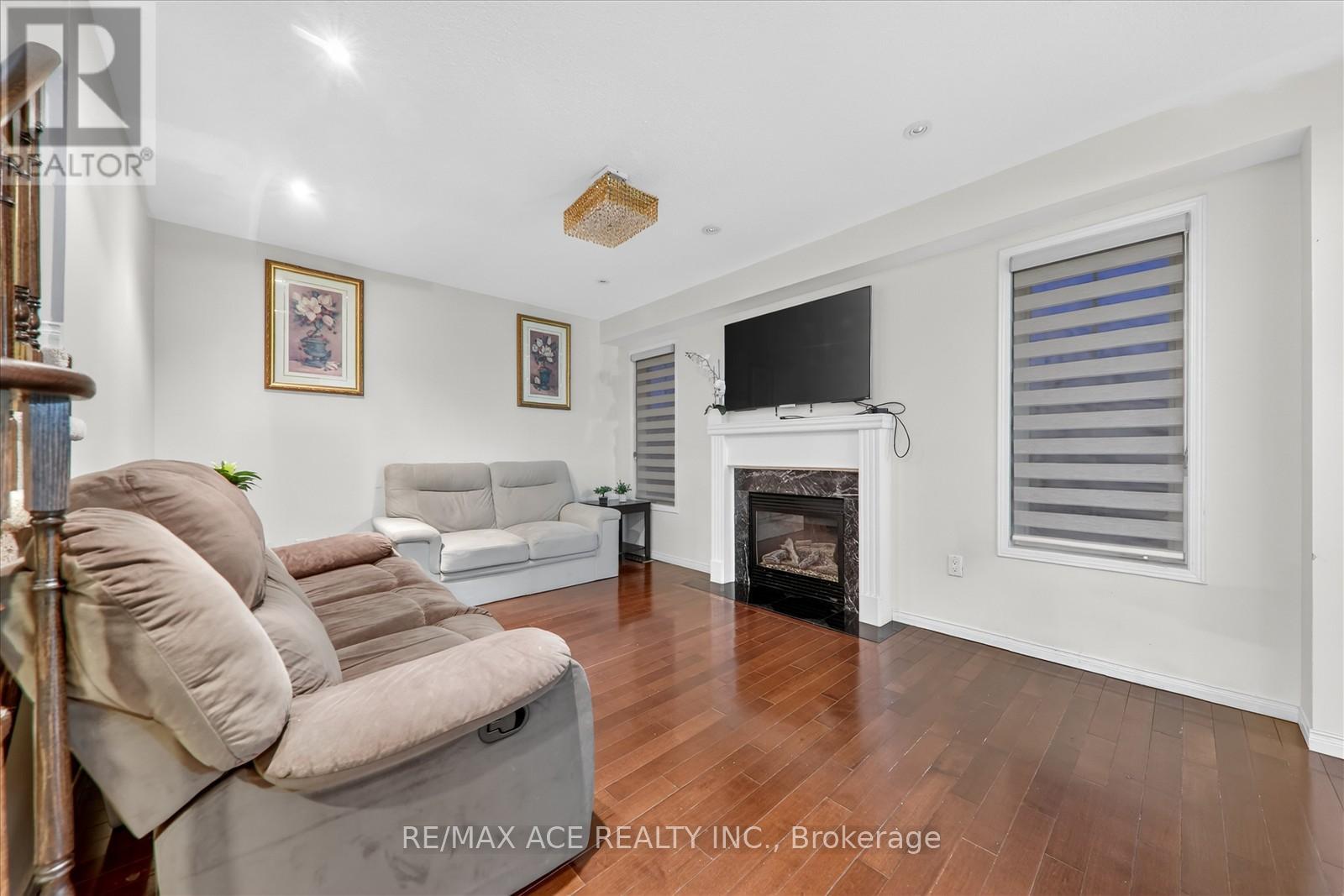 Main - 35 Angier Crescent, Ajax, Ontario  L1S 7R7 - Photo 10 - E12657092