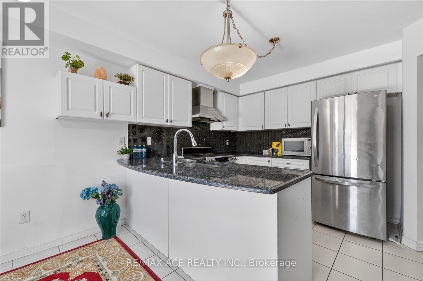 Main - 35 Angier Crescent, Ajax, Ontario  L1S 7R7 - Photo 14 - E12657092