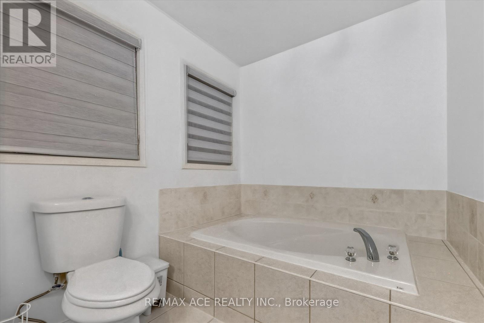 Main - 35 Angier Crescent, Ajax, Ontario  L1S 7R7 - Photo 30 - E12657092