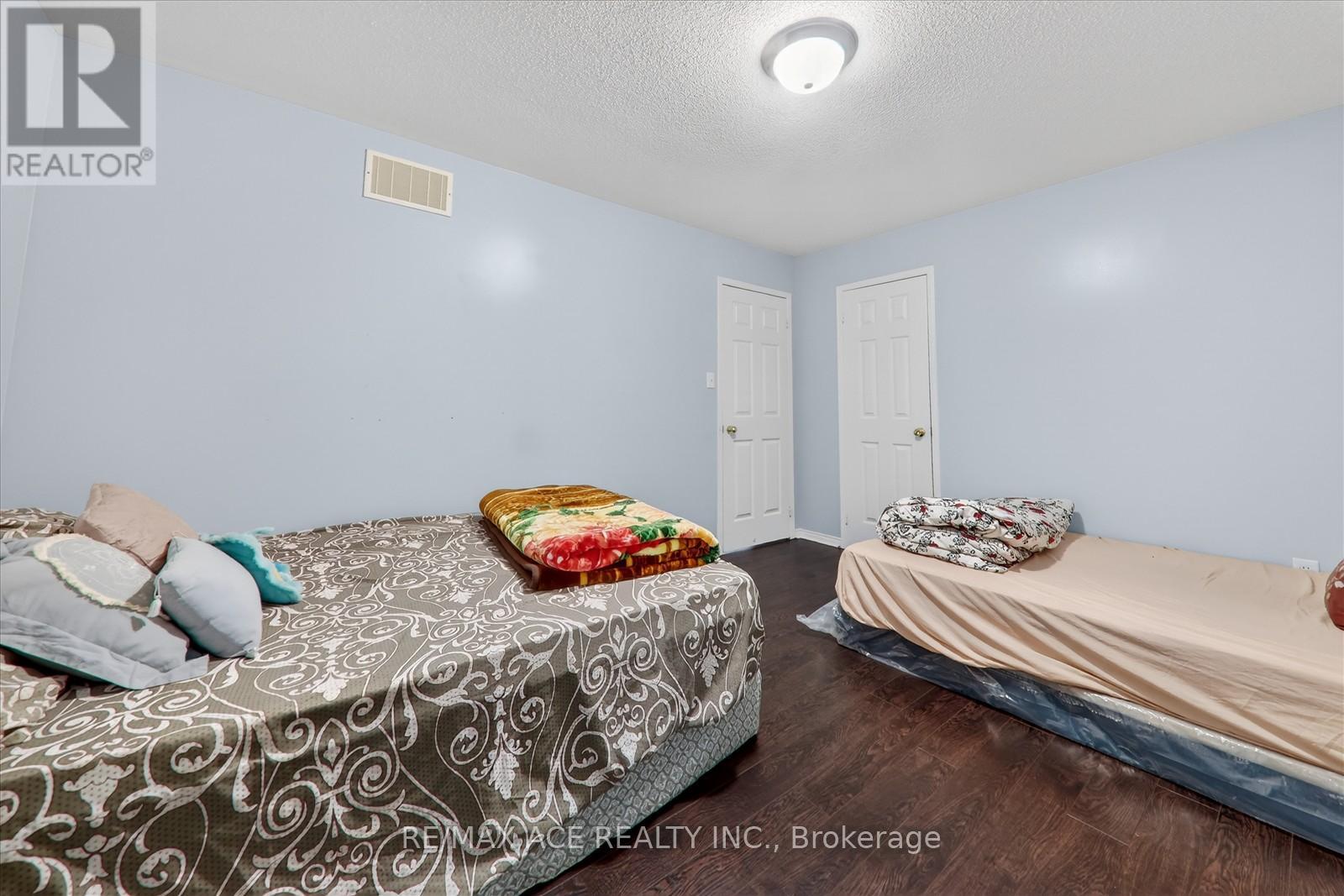 Main - 35 Angier Crescent, Ajax, Ontario  L1S 7R7 - Photo 32 - E12657092