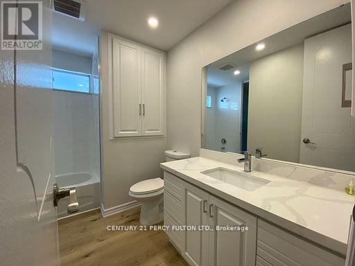 862 Liverpool Road, Pickering, Ontario  L1W 1S4 - Photo 4 - E12657102