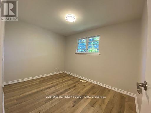 862 Liverpool Road, Pickering, Ontario  L1W 1S4 - Photo 5 - E12657102