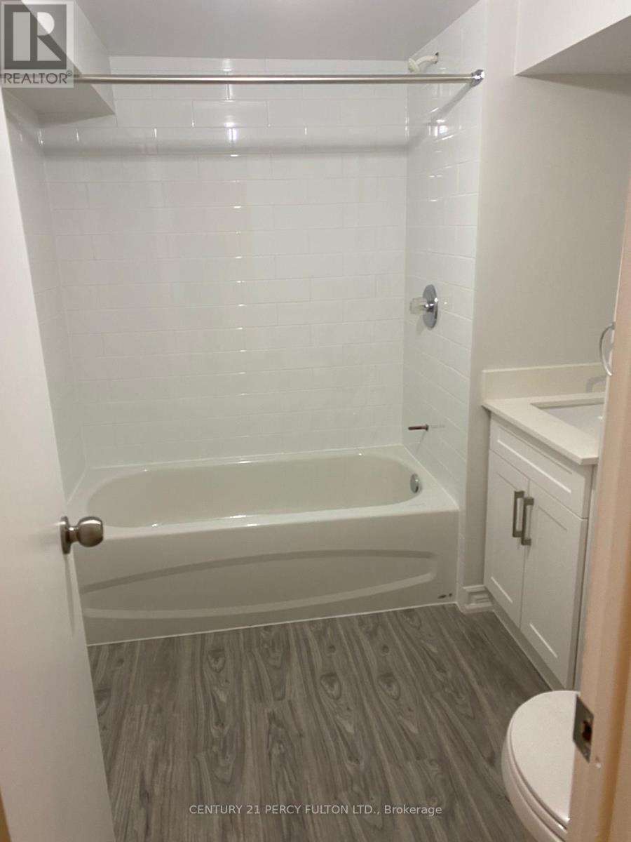 Lower - 871 Liverpool Road, Pickering, Ontario  L1W 1S3 - Photo 9 - E12657116