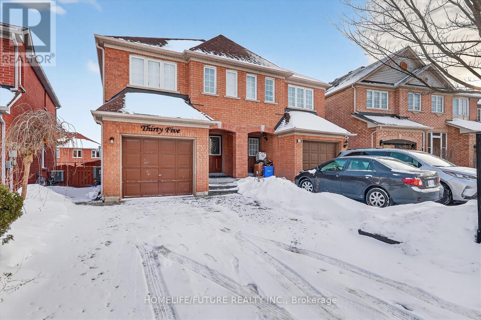 35 Tara Crescent, Markham, Ontario L3S 4S8 - Photo 2 - N12657060