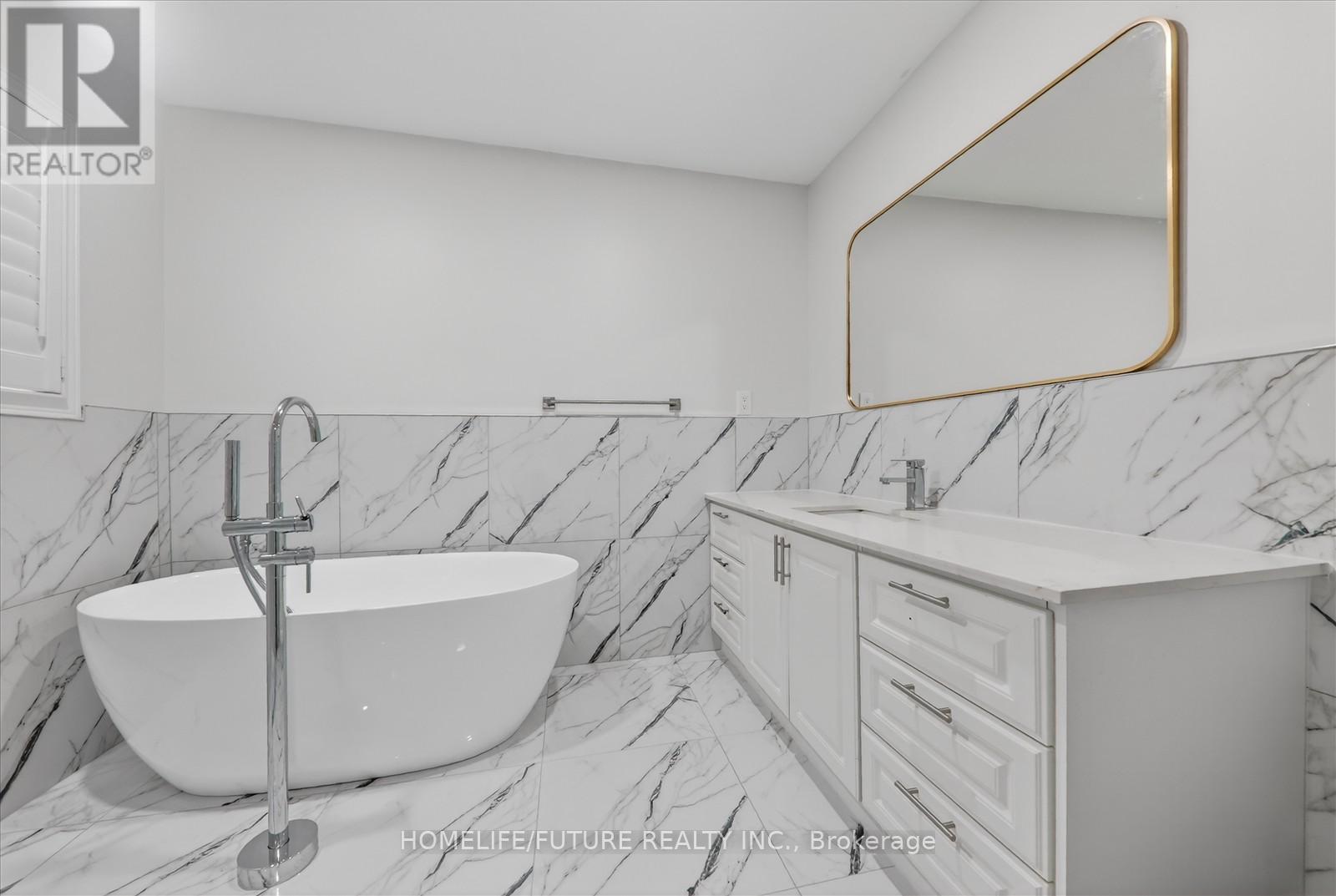 35 Tara Crescent, Markham, Ontario L3S 4S8 - Photo 24 - N12657060