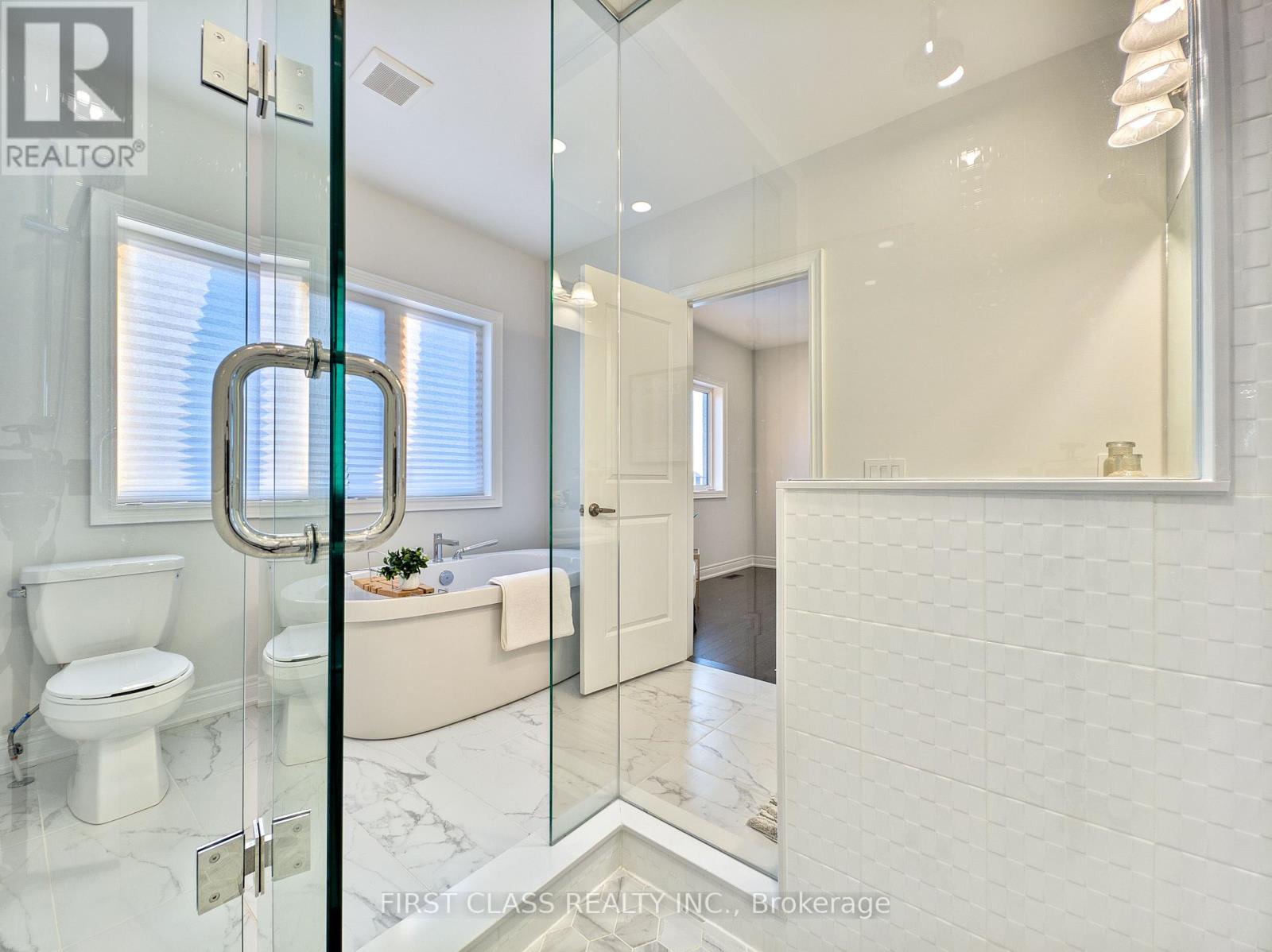 21 Albert Newell Drive, Markham, Ontario  L6B 1R8 - Photo 23 - N12657152