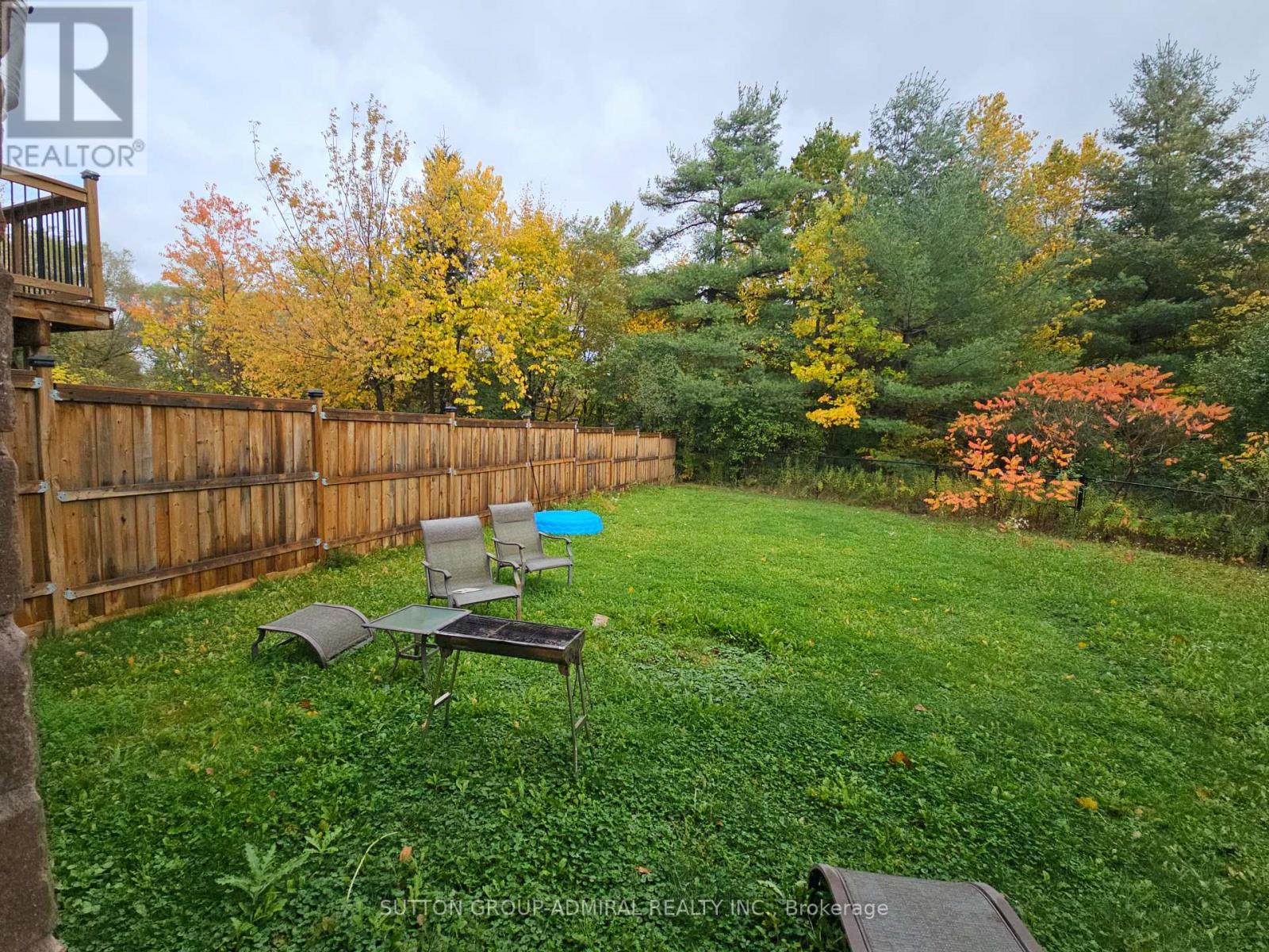 63 Collin Court, Richmond Hill, Ontario  L4E 0X7 - Photo 34 - N12657192