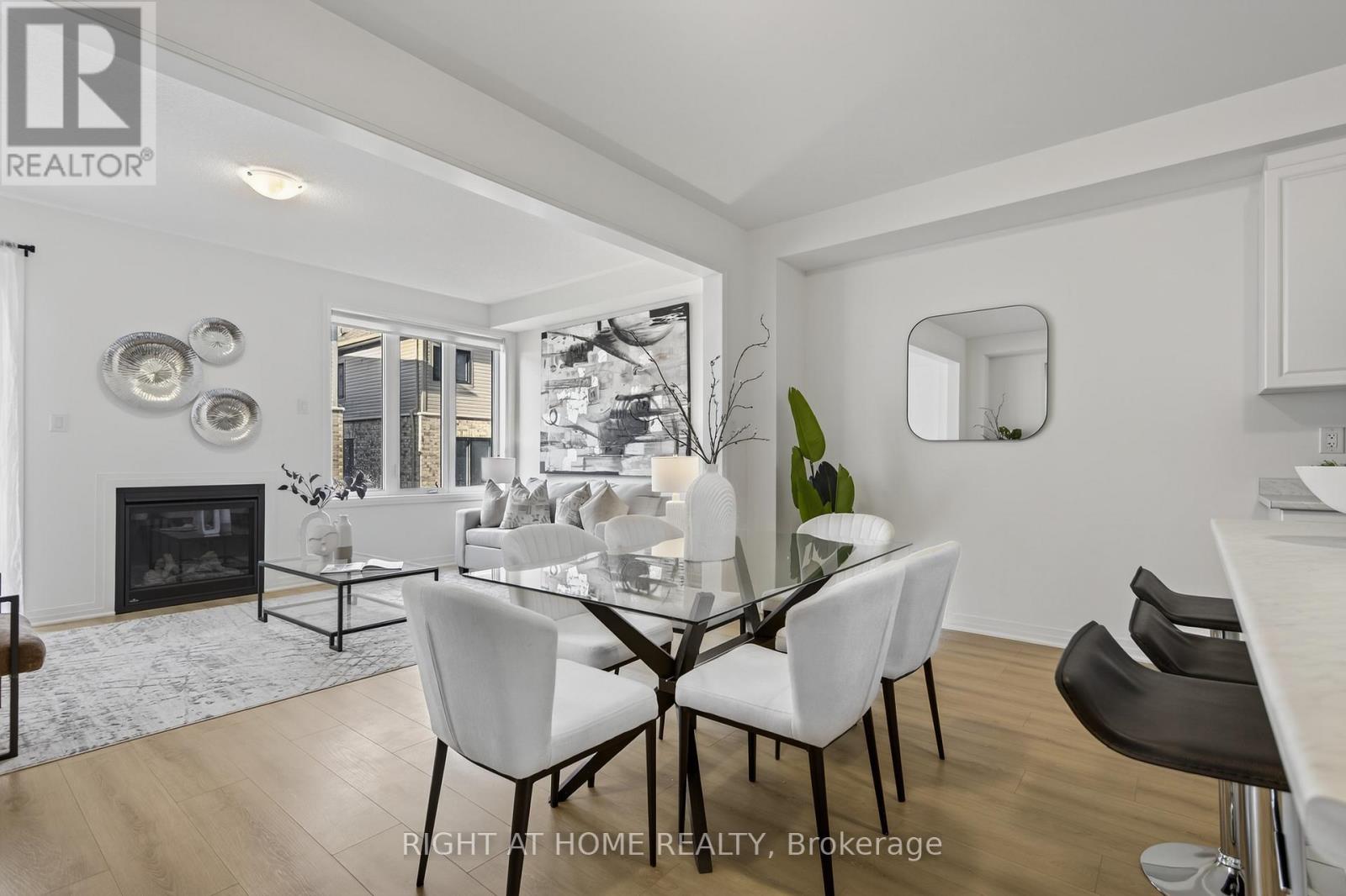 86 West Oak Trail, Barrie, Ontario  L9J 0K8 - Photo 11 - S12657096