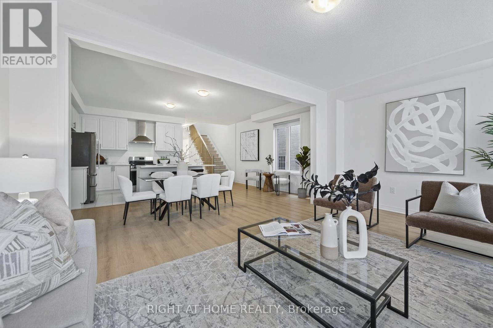 86 West Oak Trail, Barrie, Ontario  L9J 0K8 - Photo 24 - S12657096