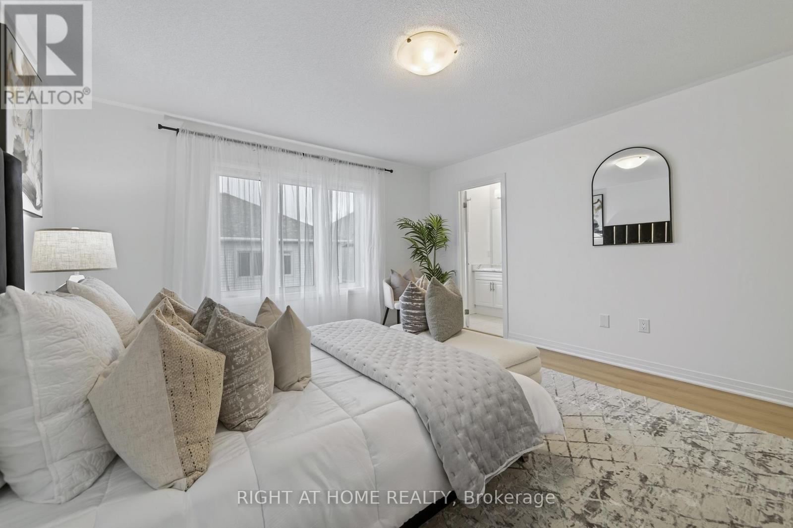 86 West Oak Trail, Barrie, Ontario  L9J 0K8 - Photo 33 - S12657096