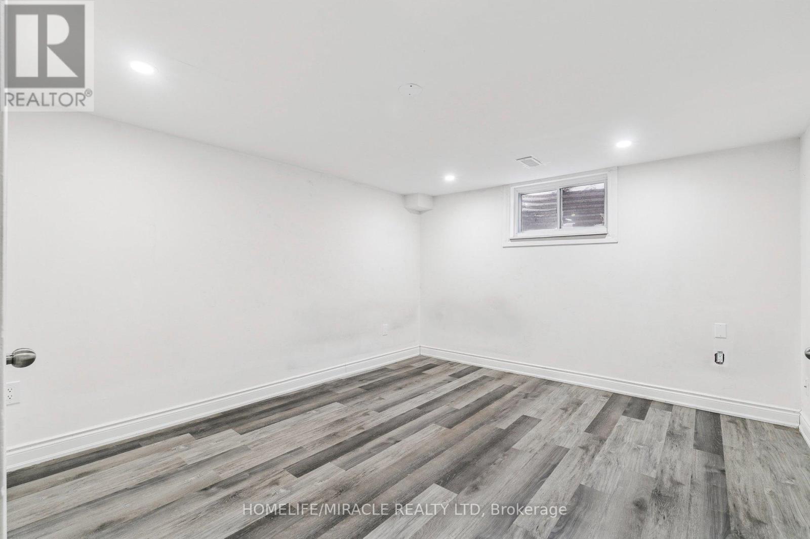 147 Hickling Trail, Barrie, Ontario  L4M 5T7 - Photo 36 - S12628998