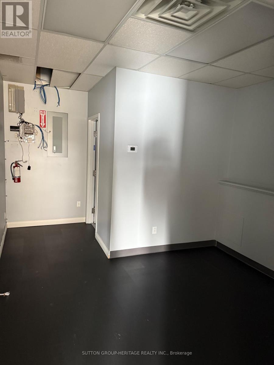 9 - 20 Freel Lane, Whitchurch-Stouffville, Ontario L4A 8B9 - Photo 6 - N12656188