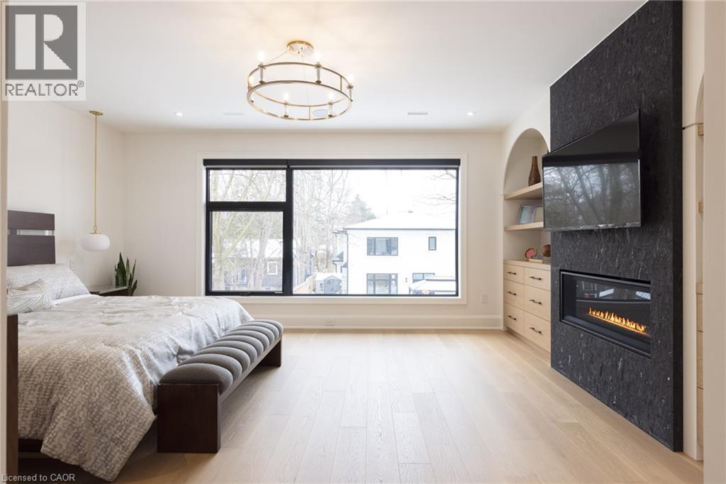 540 Patricia Drive, Oakville, Ontario  L6K 1M2 - Photo 23 - 40795474