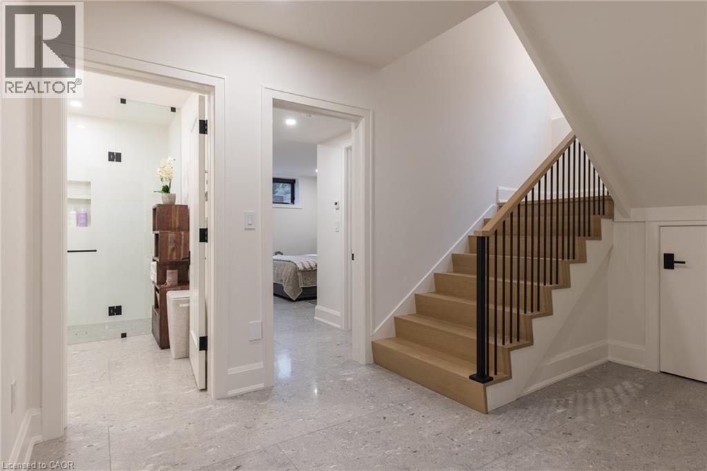 540 Patricia Drive, Oakville, Ontario  L6K 1M2 - Photo 33 - 40795474