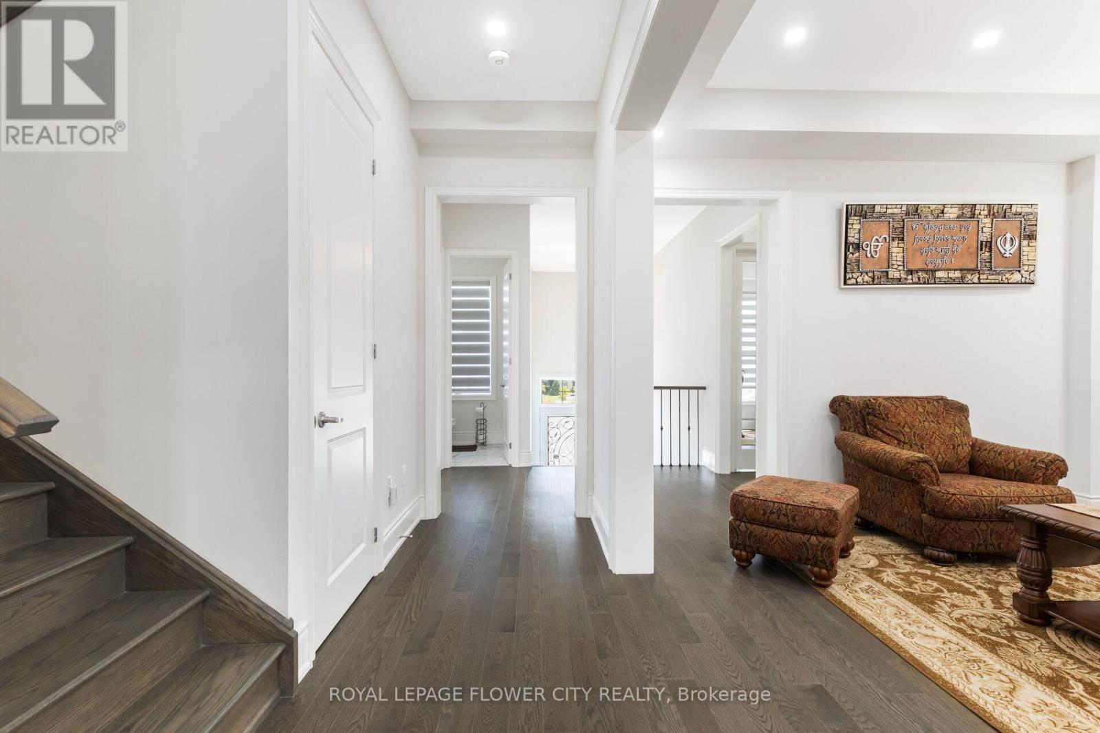 48 James Walker Avenue, Caledon, Ontario  L7C 4M8 - Photo 20 - W12657064