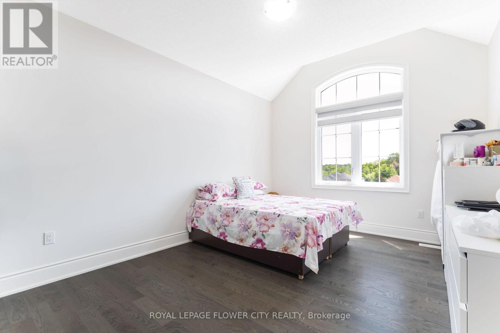 48 James Walker Avenue, Caledon, Ontario  L7C 4M8 - Photo 30 - W12657064