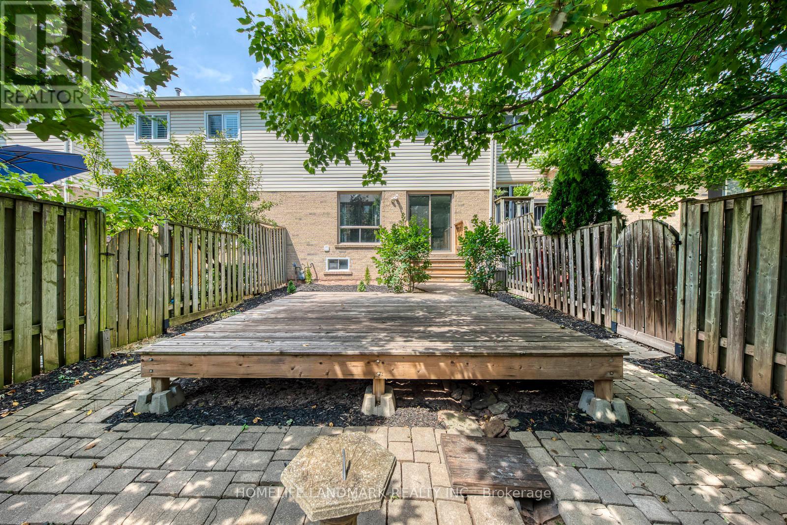 1226 Cottonwood Crescent, Oakville, Ontario  L6M 2W6 - Photo 35 - W12657066