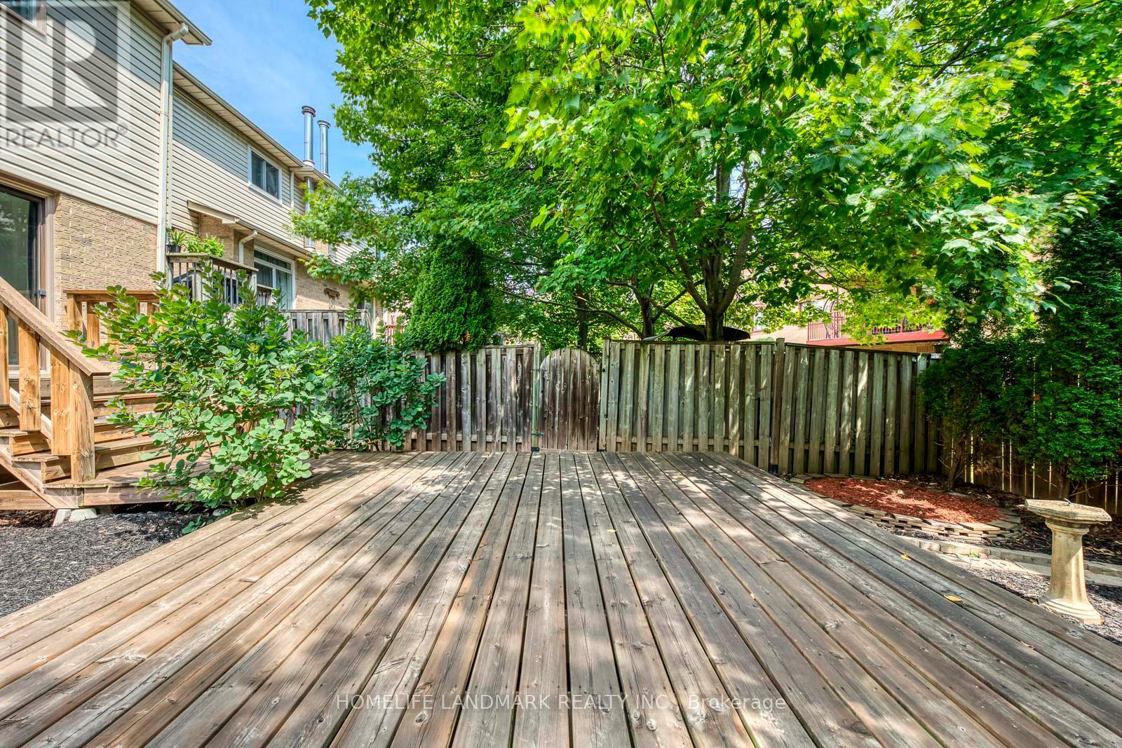 1226 Cottonwood Crescent, Oakville, Ontario  L6M 2W6 - Photo 37 - W12657066