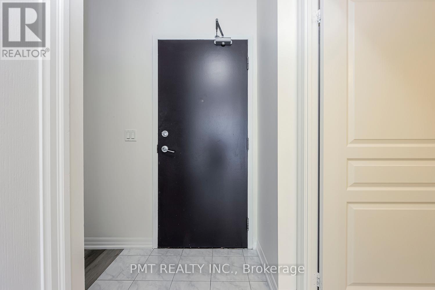 719 - 225 Webb Drive, Mississauga, Ontario  M5V 3E7 - Photo 14 - W12657112