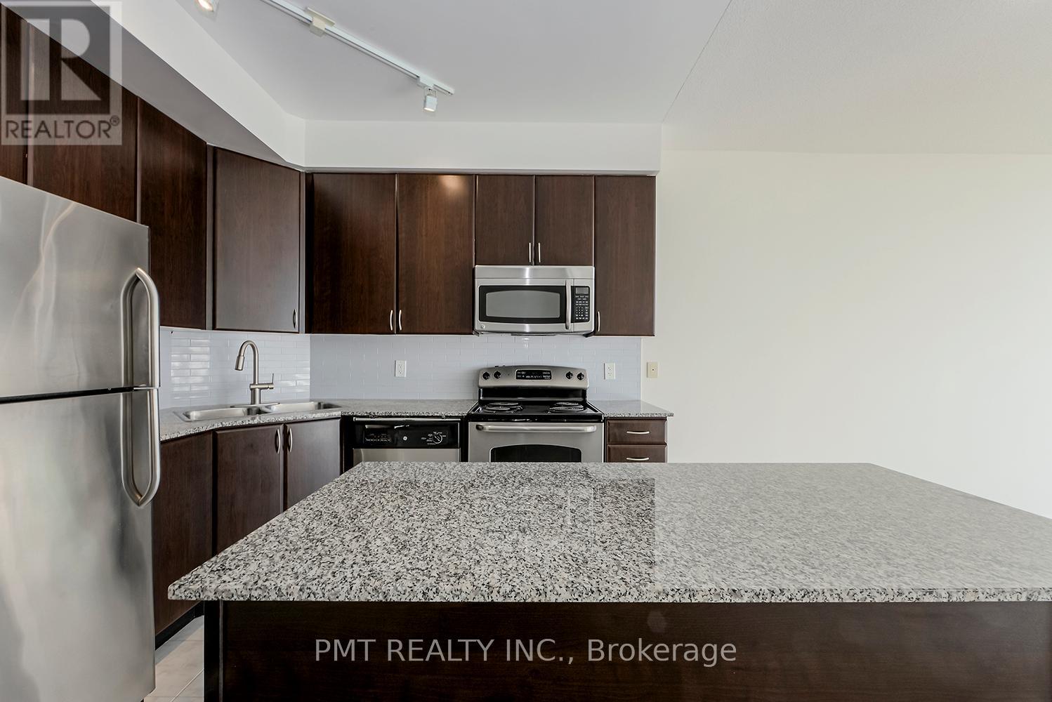 719 - 225 Webb Drive, Mississauga, Ontario  M5V 3E7 - Photo 8 - W12657112