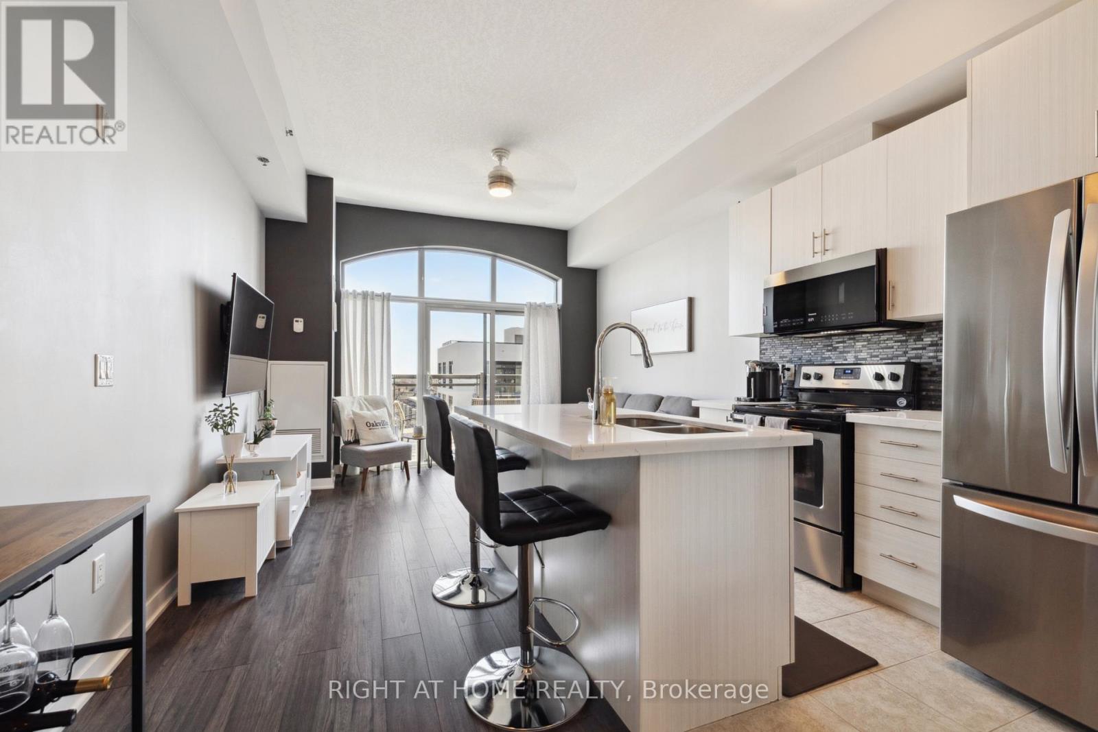 815 - 2486 Old Bronte Road, Oakville, Ontario  L6M 4J2 - Photo 11 - W12657122