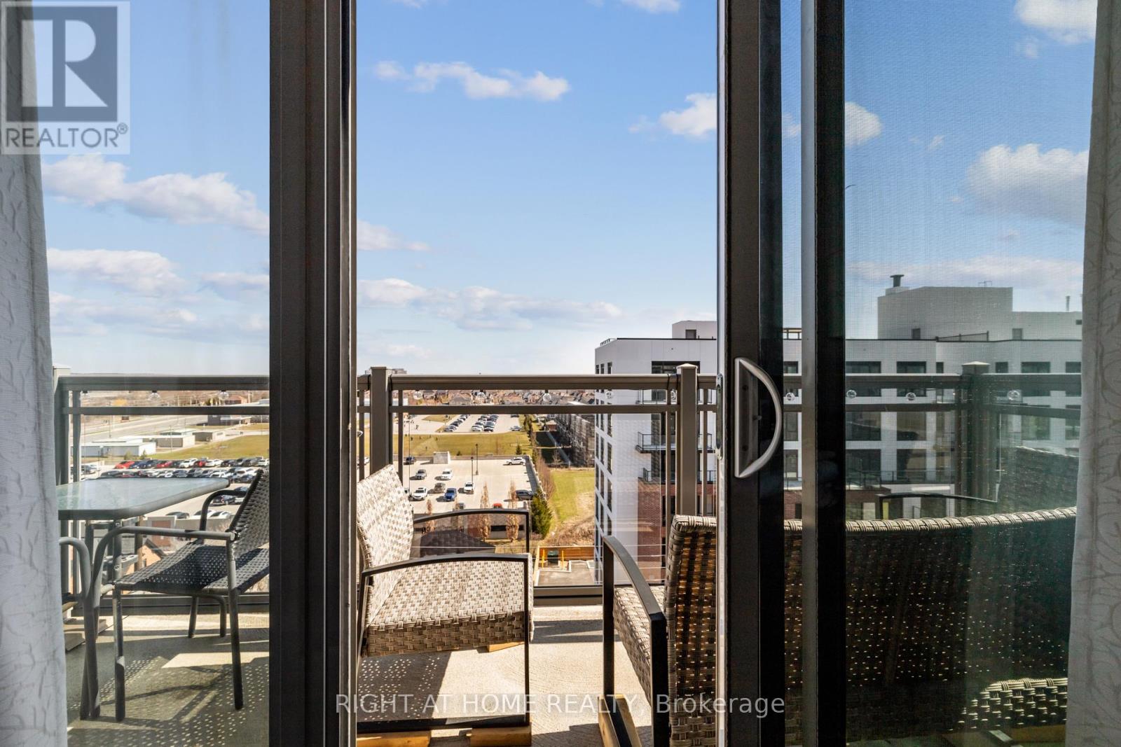 815 - 2486 Old Bronte Road, Oakville, Ontario  L6M 4J2 - Photo 28 - W12657122