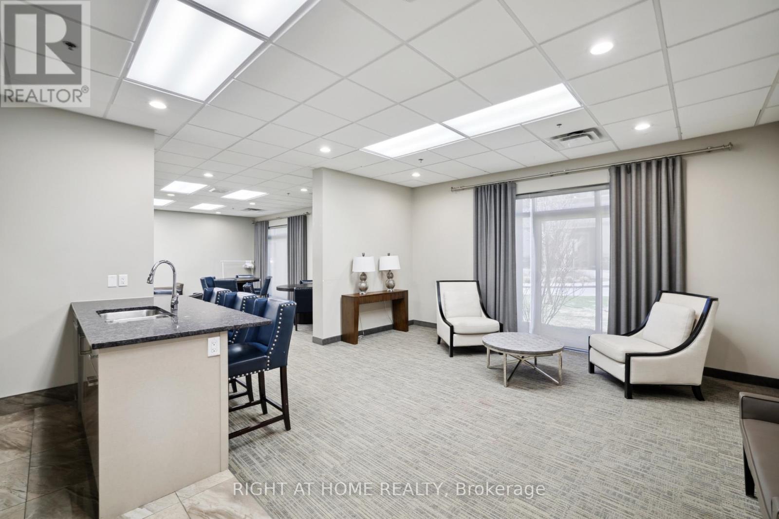 815 - 2486 Old Bronte Road, Oakville, Ontario  L6M 4J2 - Photo 39 - W12657122