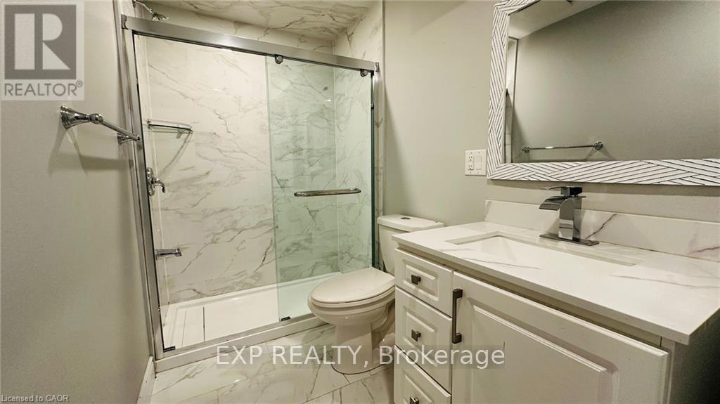 Lower - 42 Spachman Street, Kitchener, Ontario  N2R 0N5 - Photo 4 - X12657086