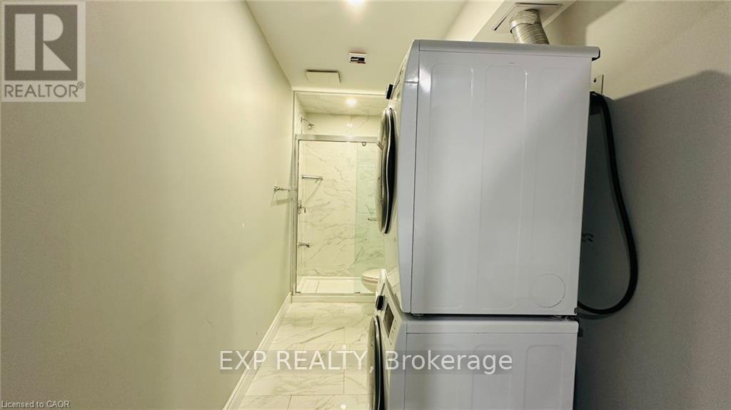 Lower - 42 Spachman Street, Kitchener, Ontario  N2R 0N5 - Photo 8 - X12657086