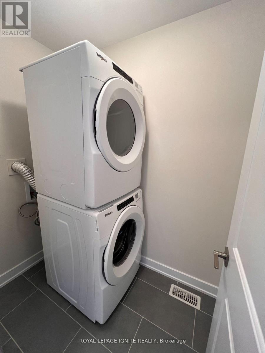 93 Whitcomb Crescent, Smiths Falls, Ontario  K7A 0C1 - Photo 10 - X12657126