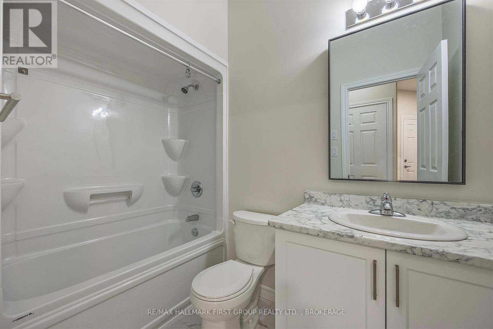 201 Creighton Drive, Loyalist, Ontario  K0H 2H0 - Photo 13 - X12657210