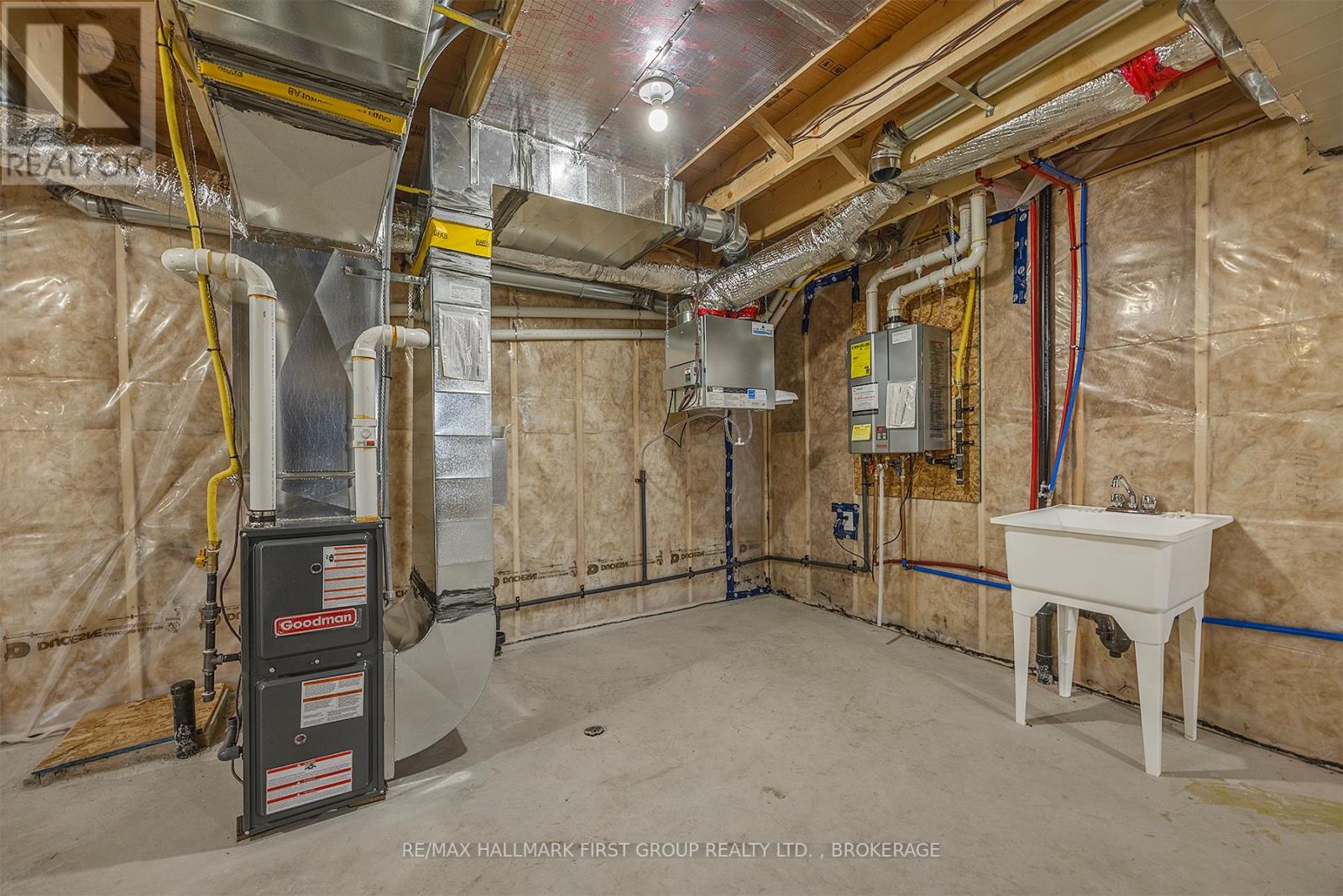 201 Creighton Drive, Loyalist, Ontario  K0H 2H0 - Photo 24 - X12657210