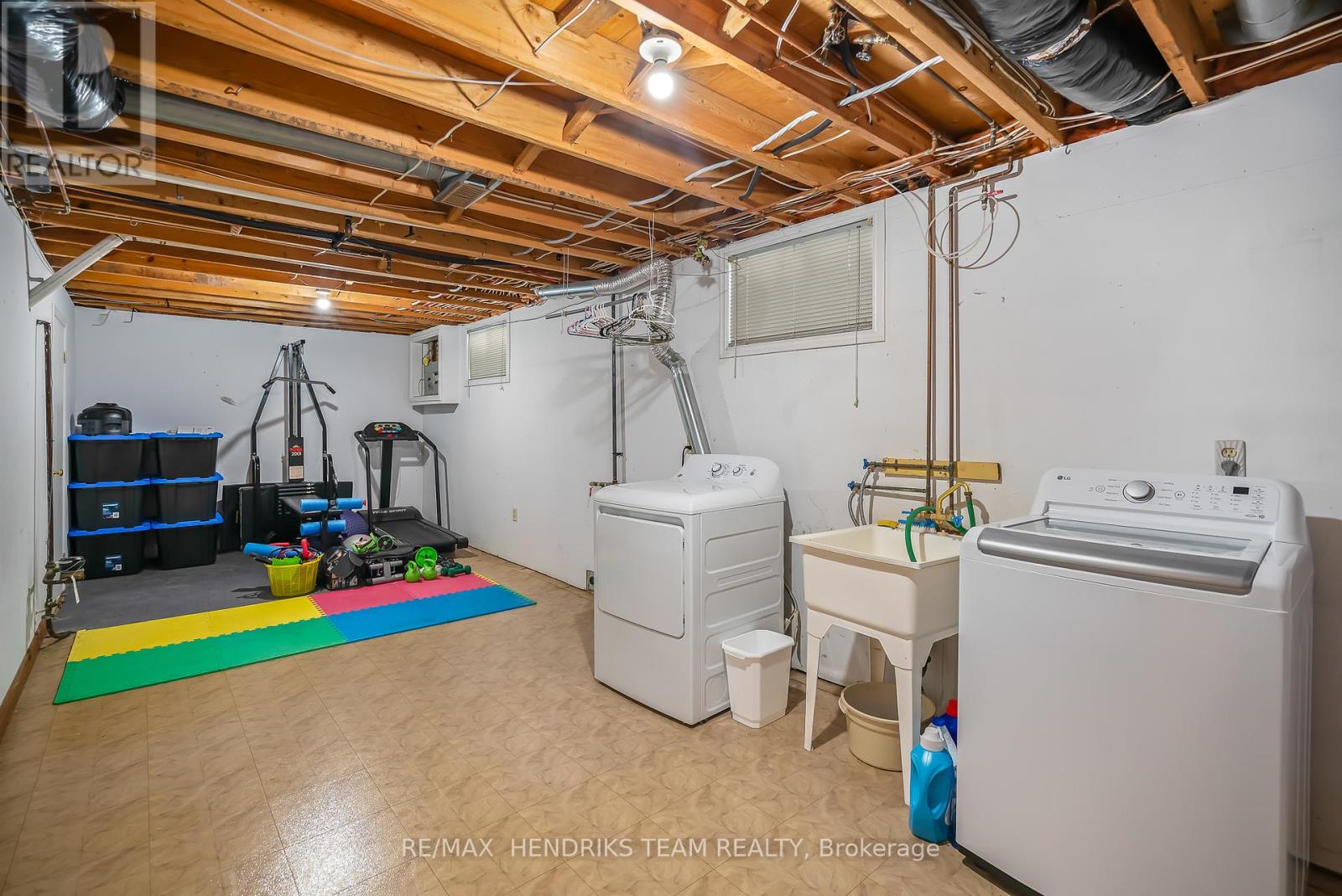 3688 Cardinal Drive, Niagara Falls, Ontario  L2H 2Y1 - Photo 24 - X12657228