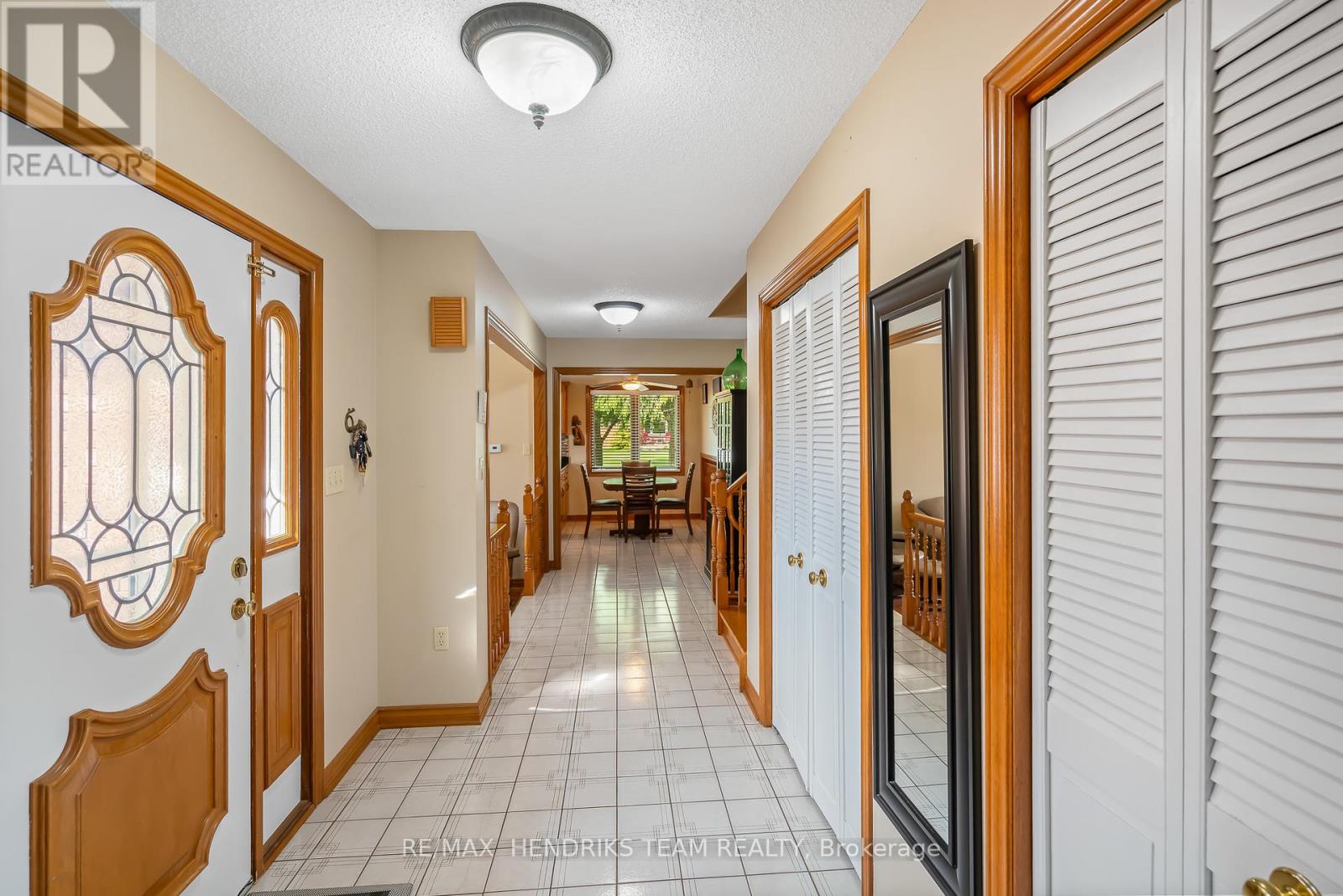 3688 Cardinal Drive, Niagara Falls, Ontario  L2H 2Y1 - Photo 4 - X12657228