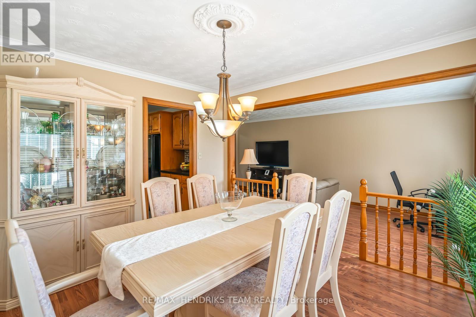 3688 Cardinal Drive, Niagara Falls, Ontario  L2H 2Y1 - Photo 8 - X12657228