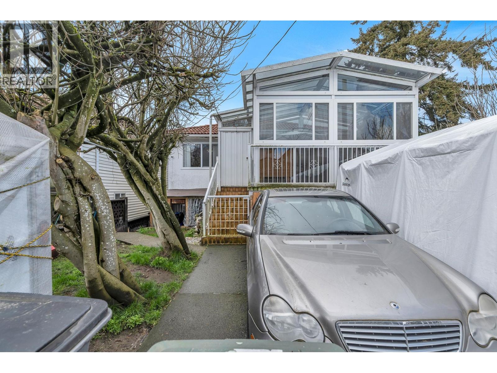 5064 Main Street, Vancouver, British Columbia  V5W 2R3 - Photo 4 - R3075423