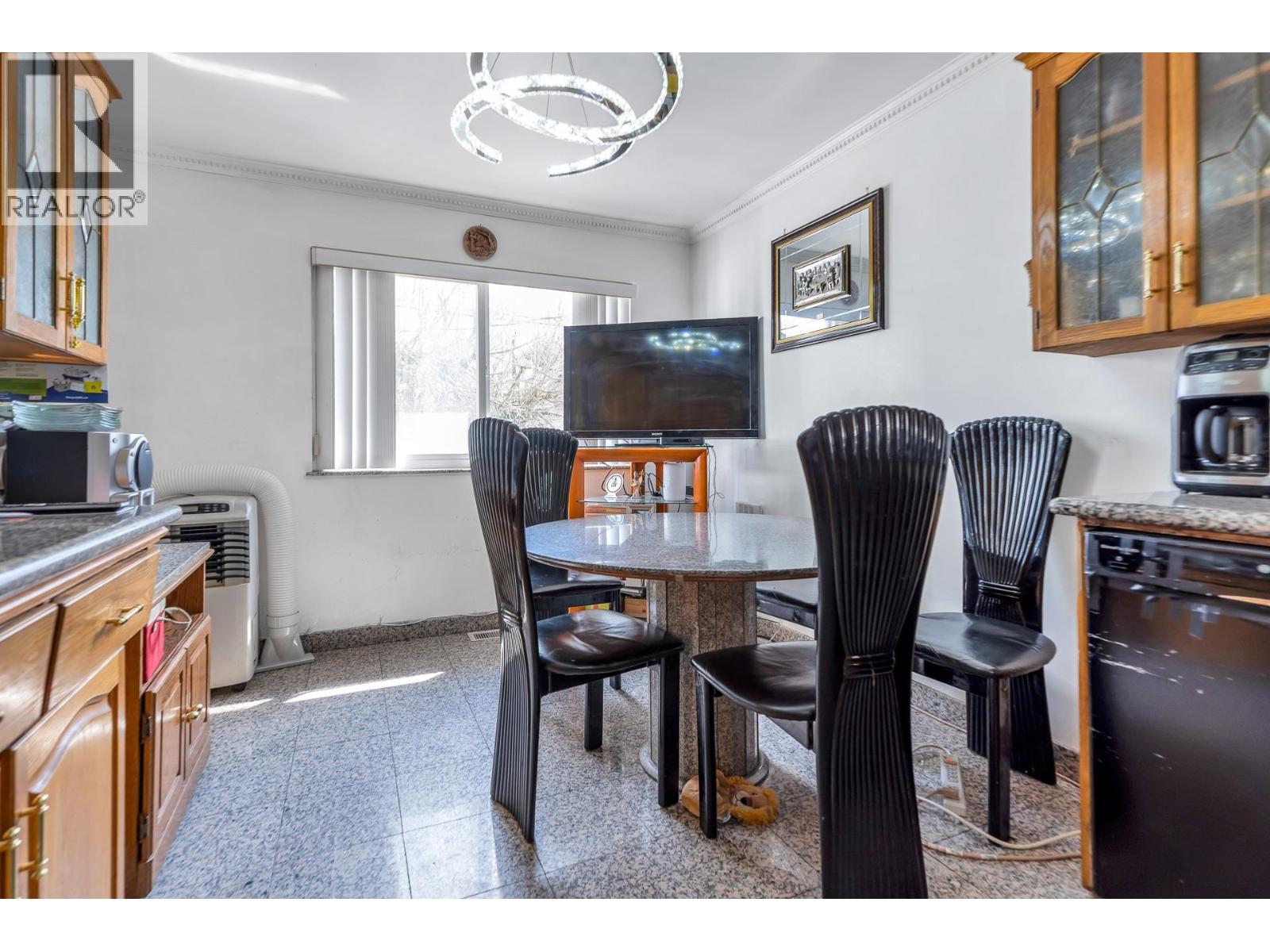 5064 Main Street, Vancouver, British Columbia  V5W 2R3 - Photo 9 - R3075423