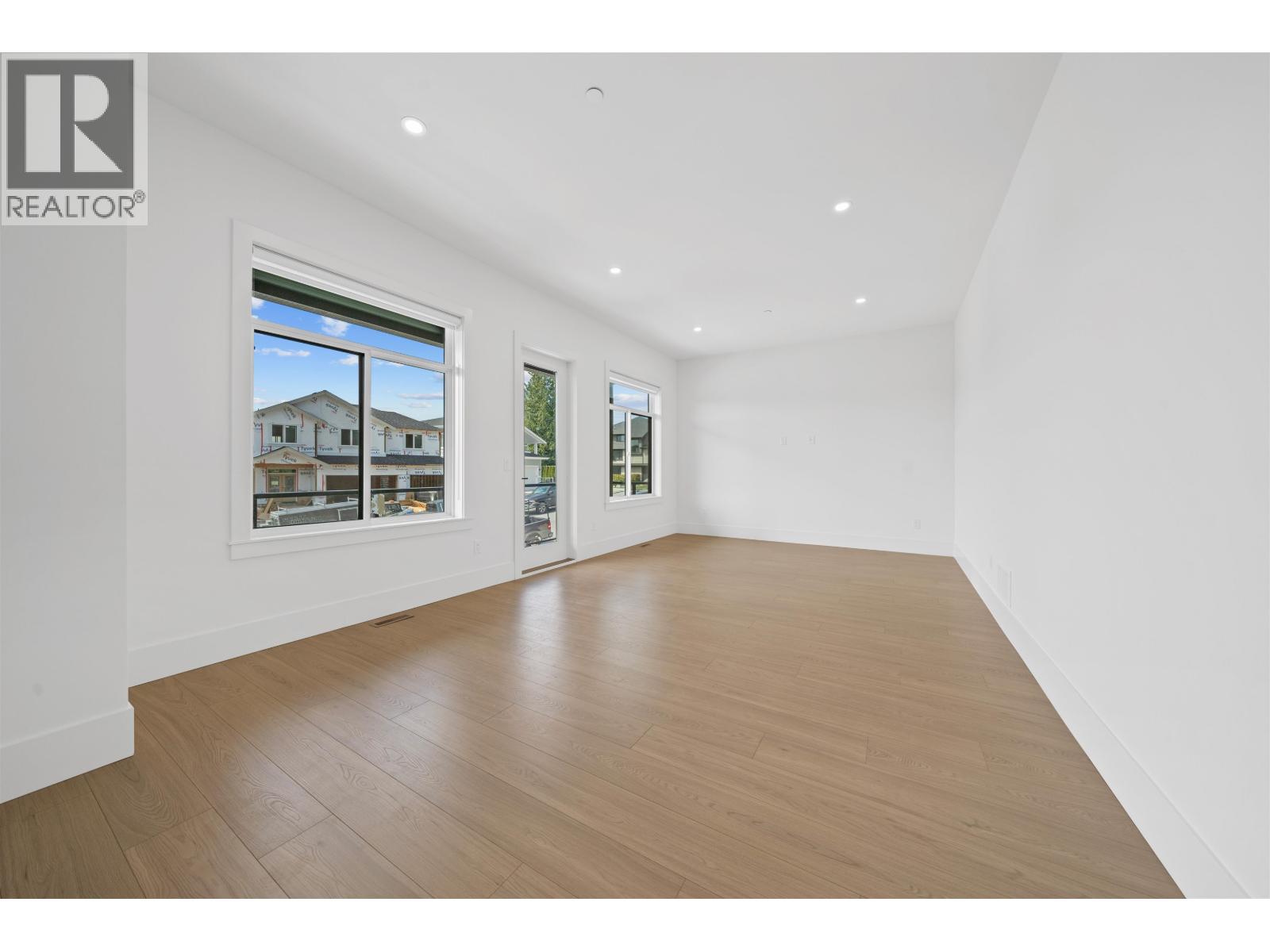 13576 Birdtail Drive, Maple Ridge, British Columbia  V4R 2P7 - Photo 5 - R3075439