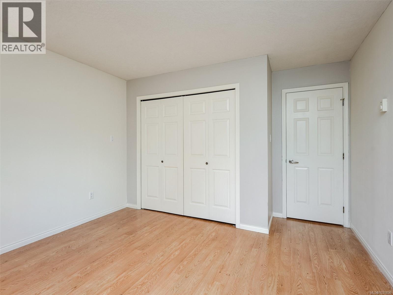 4 947 Caledonia Ave, Victoria, British Columbia  V8T 1E7 - Photo 14 - 1021856